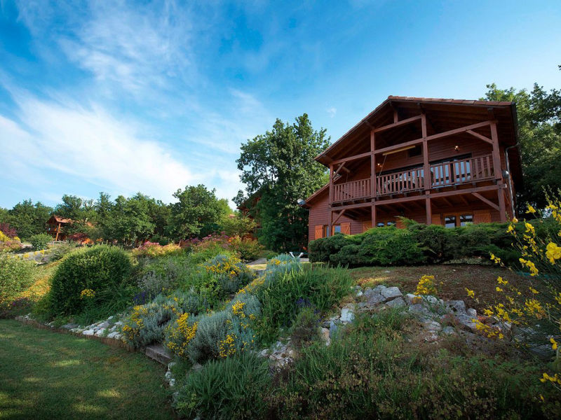 Chalet à louer au golf de Souillac. Souillac Golf & Country Club, dans le sud-ouest de la France