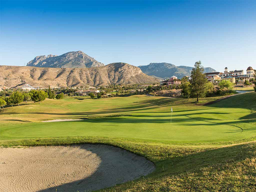 Green Bunker Vue Montagne