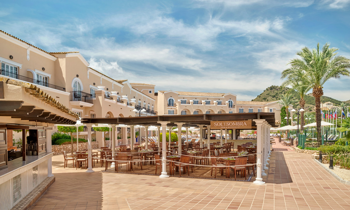 Terrasse du restaurant Sol y Sombra au Grand Hyatt La Manga Club