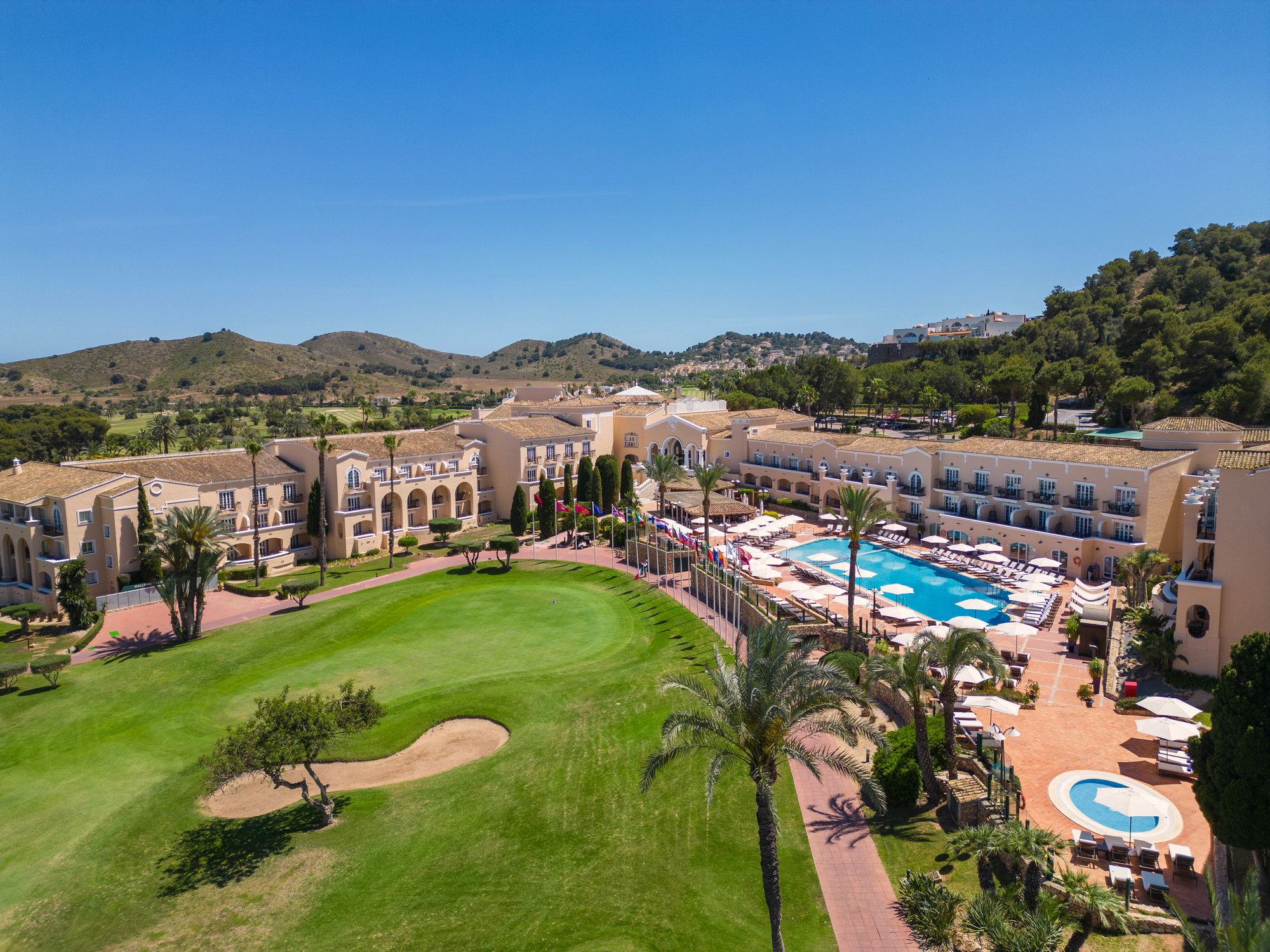 Vue aérienne du Grand Hyatt La Manga Club et du parcours de golf