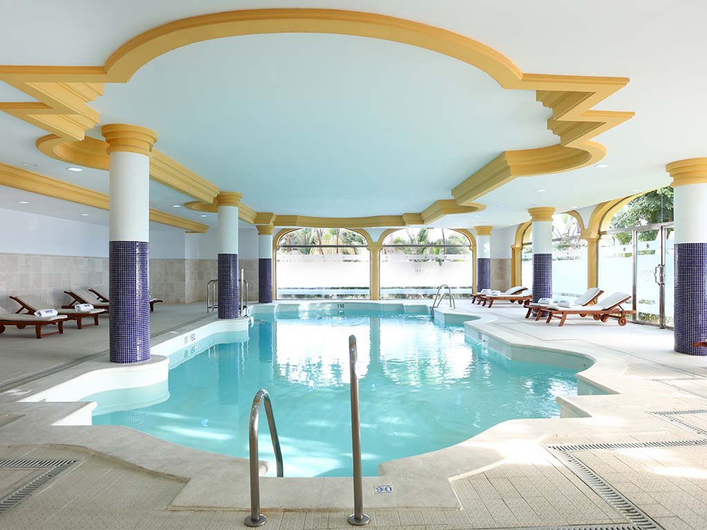 Piscine Intérieur