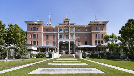 Anantara Villa Padierna Palace Benahavis Marbella Resort★★★★★, hôtel en Espagne, Costa Del Sol - Malaga