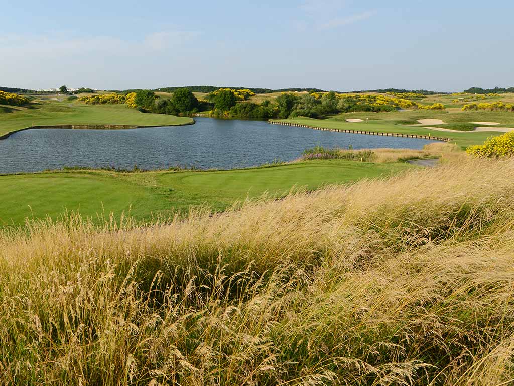 Ambiance campagnarde aux abords du Golf national