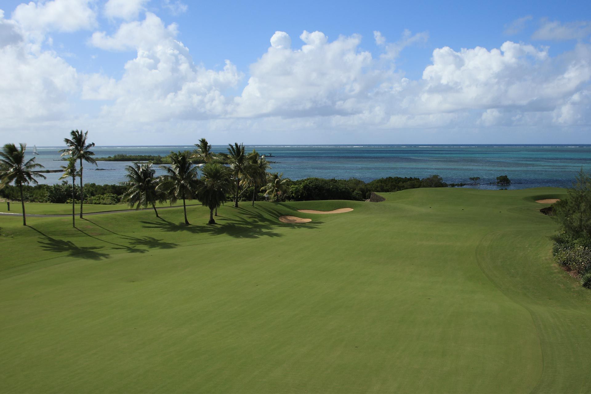 Anahita Golf Club