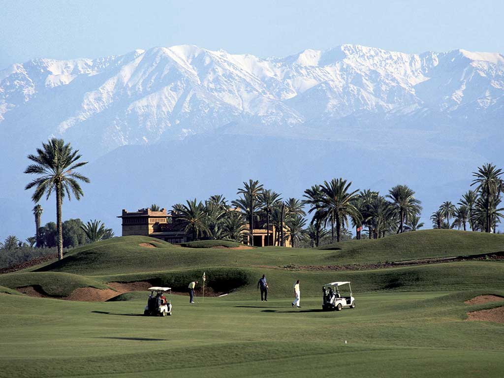 Golf Amelkis avec vue sur le Mont Atlas