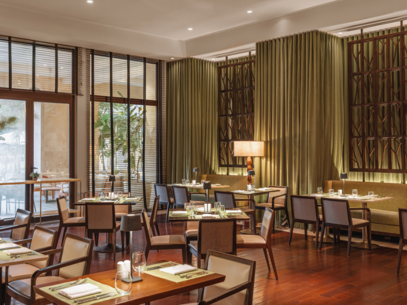 Autre vue du restaurant du Santa Maria Hotel à Panama