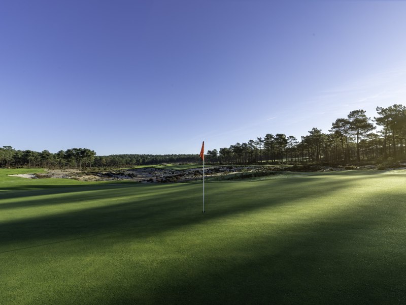 Fairway sous le ciel bleu — Dunas Course