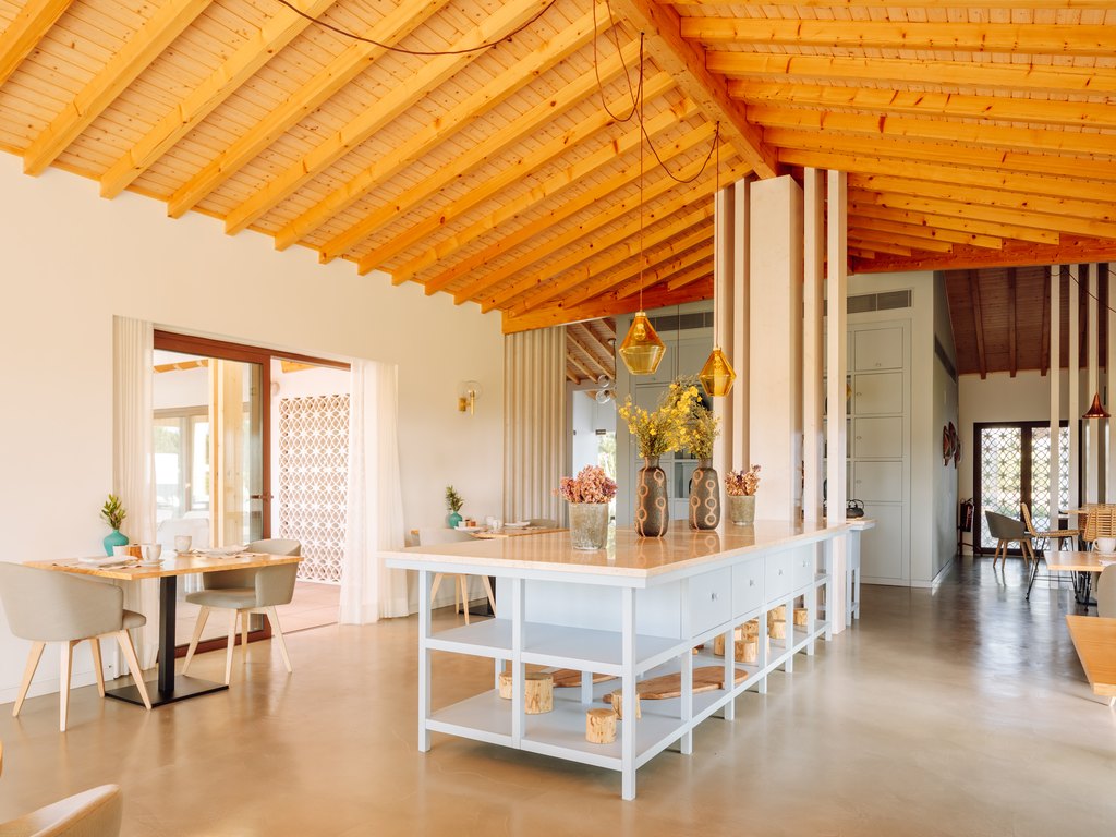 Salle du Spatia Club sous charpente bois