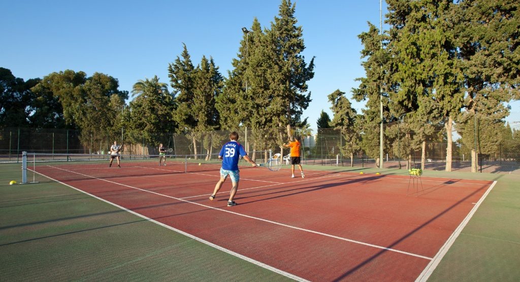 Courts de tennis — Seabel Alhambra